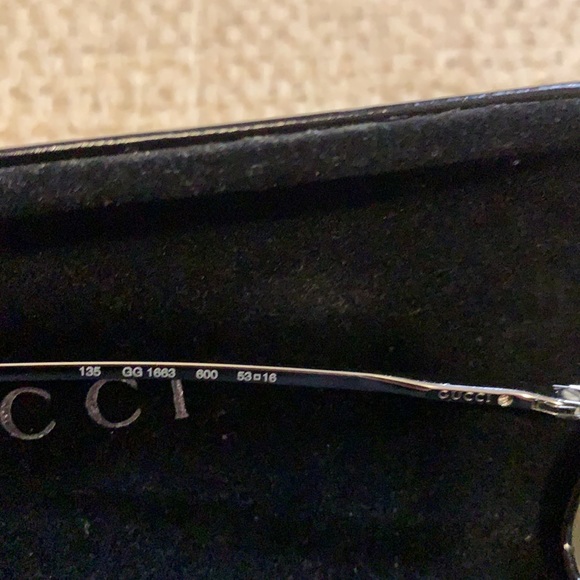 Vintage Gucci Glasses with case - Picture 2 of 5